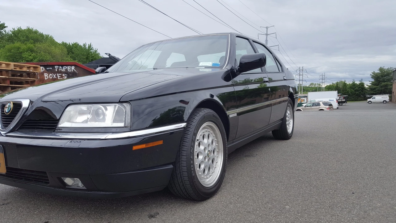 1995 Alfa Romeo 164 - Image 13 of 31
