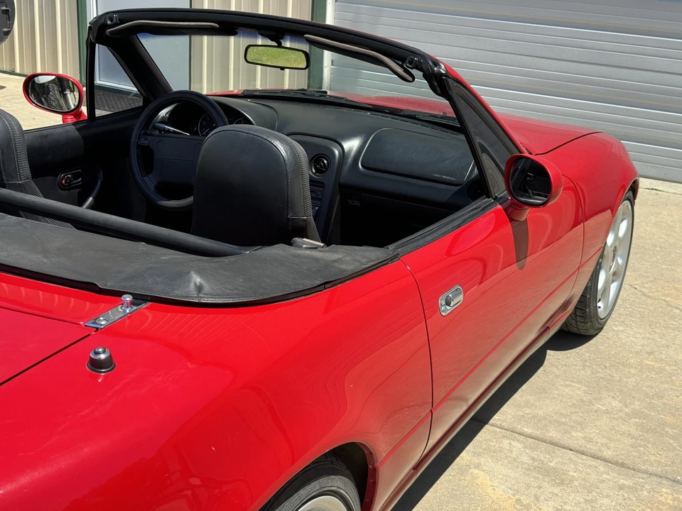 1995 Mazda NA MX-5 Miata - Image 29 of 31