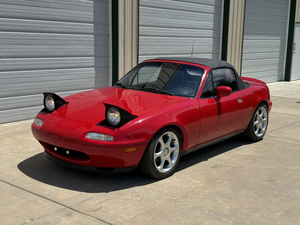 1995 Mazda NA MX-5 Miata - Image 4 of 31