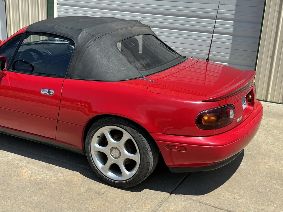 1995 Mazda NA MX-5 Miata - Image 21 of 31