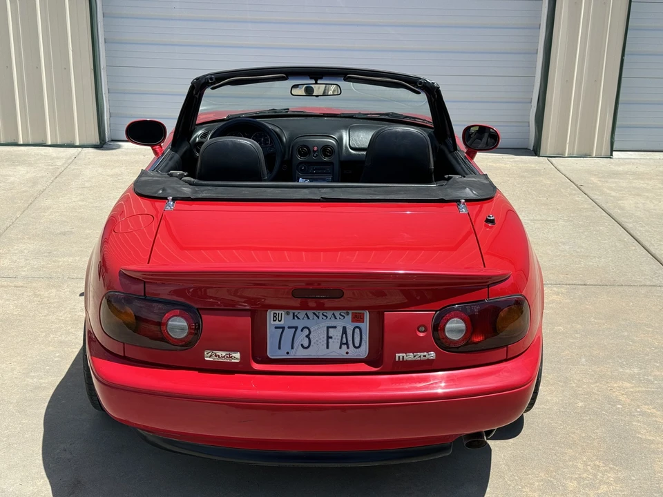 1995 Mazda NA MX-5 Miata - Image 17 of 31