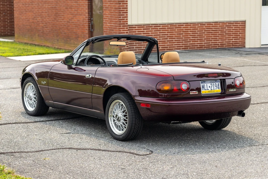 1995 Mazda NA MX-5 Miata - Image 6 of 31