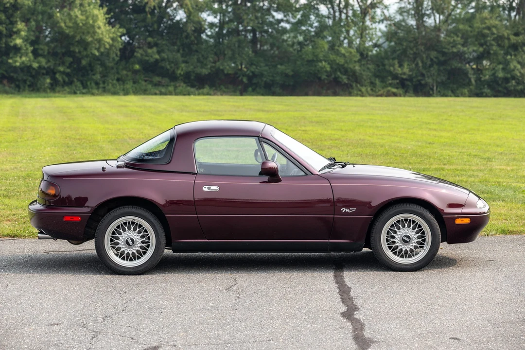 1995 Mazda NA MX-5 Miata - Image 17 of 31