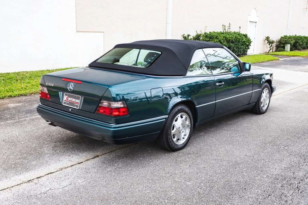 1995 Mercedes-Benz W124 E-Class - Image 21 of 31
