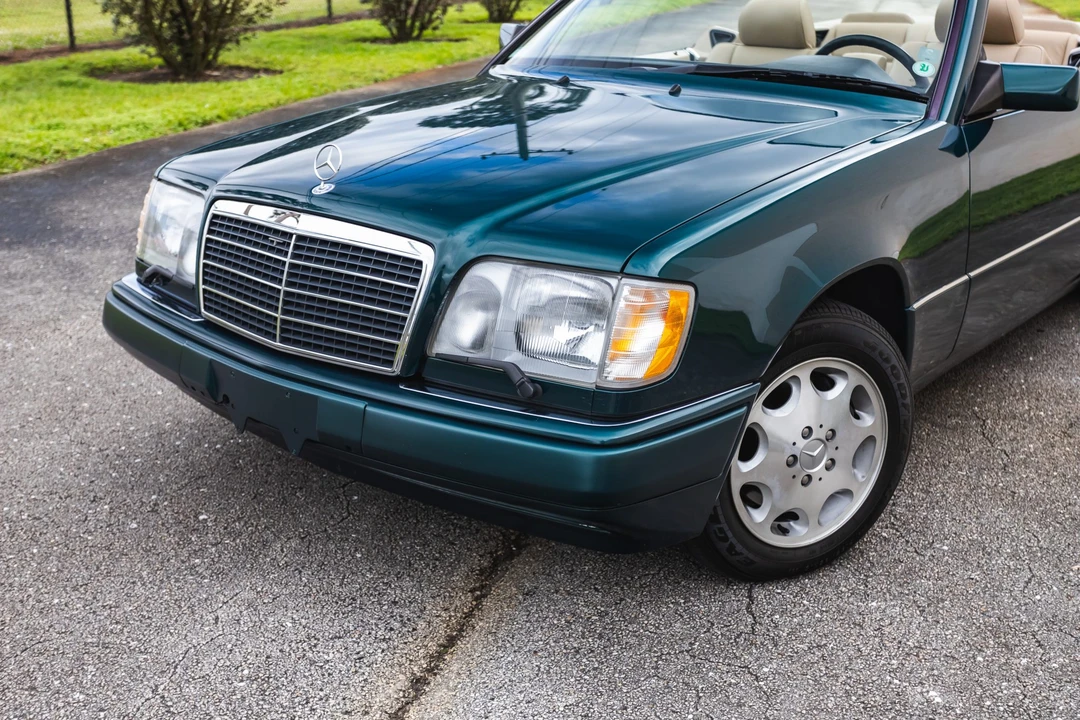 1995 Mercedes-Benz W124 E-Class - Image 29 of 31