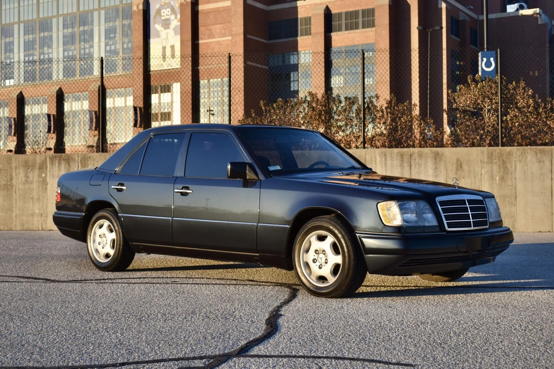 1995 Mercedes-Benz W124 E-Class - Image 22 of 31