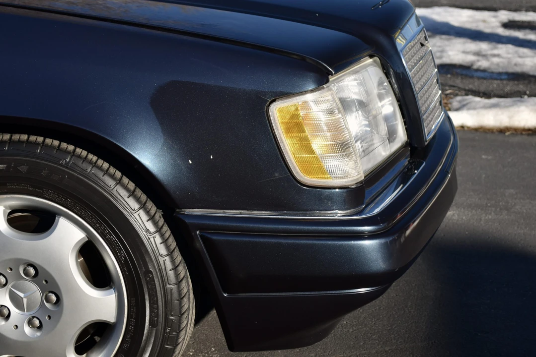 1995 Mercedes-Benz W124 E-Class - Image 27 of 31