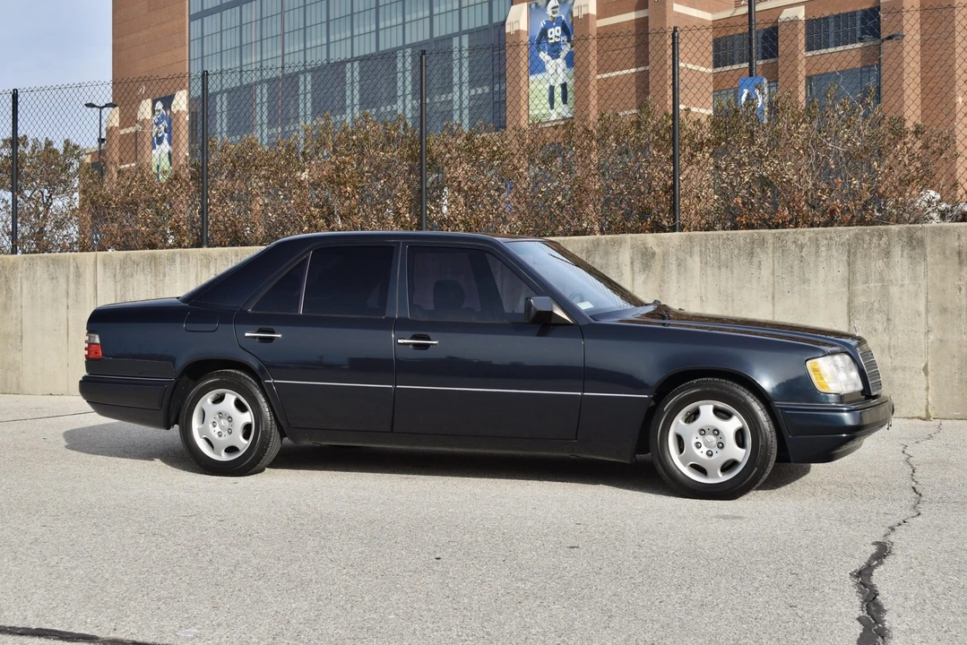 1995 Mercedes-Benz W124 E-Class - Image 21 of 31