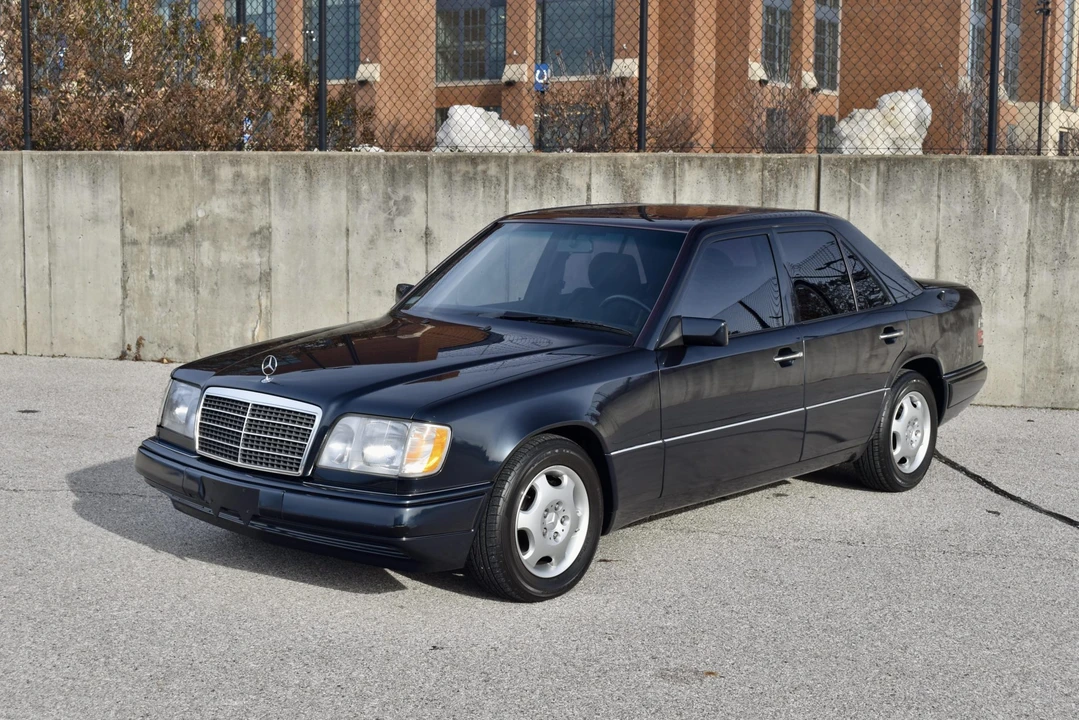 1995 Mercedes-Benz W124 E-Class - Image 5 of 31
