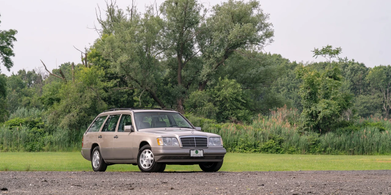 1995 Mercedes-Benz W124 E-Class - Image 14 of 31