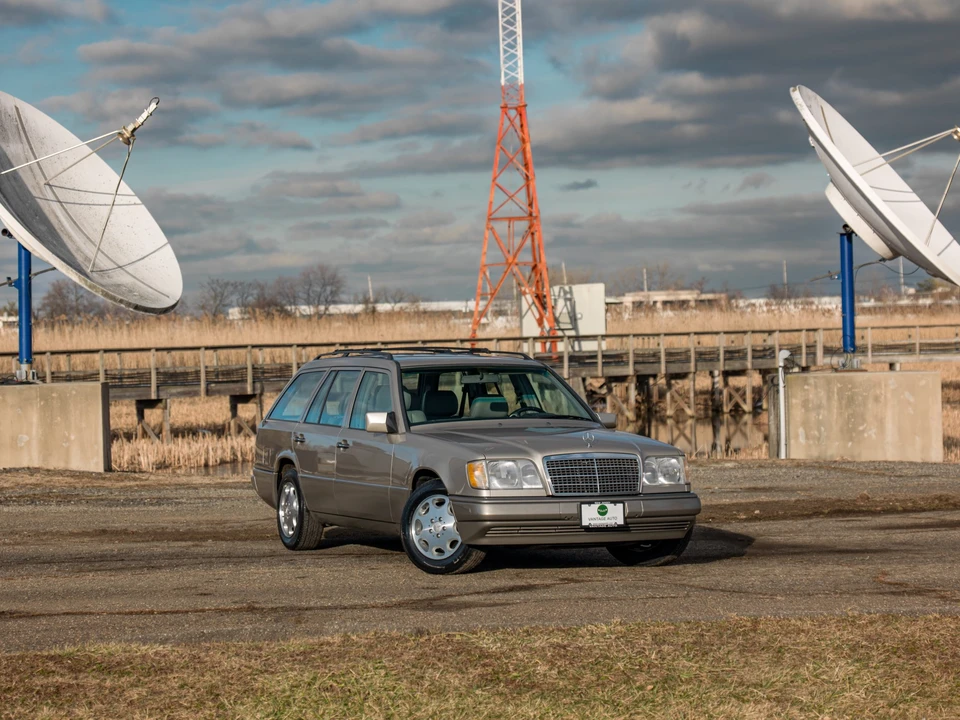 1995 Mercedes-Benz W124 E-Class - Image 27 of 31