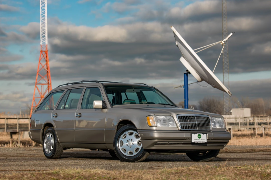 1995 Mercedes-Benz W124 E-Class - Image 29 of 31