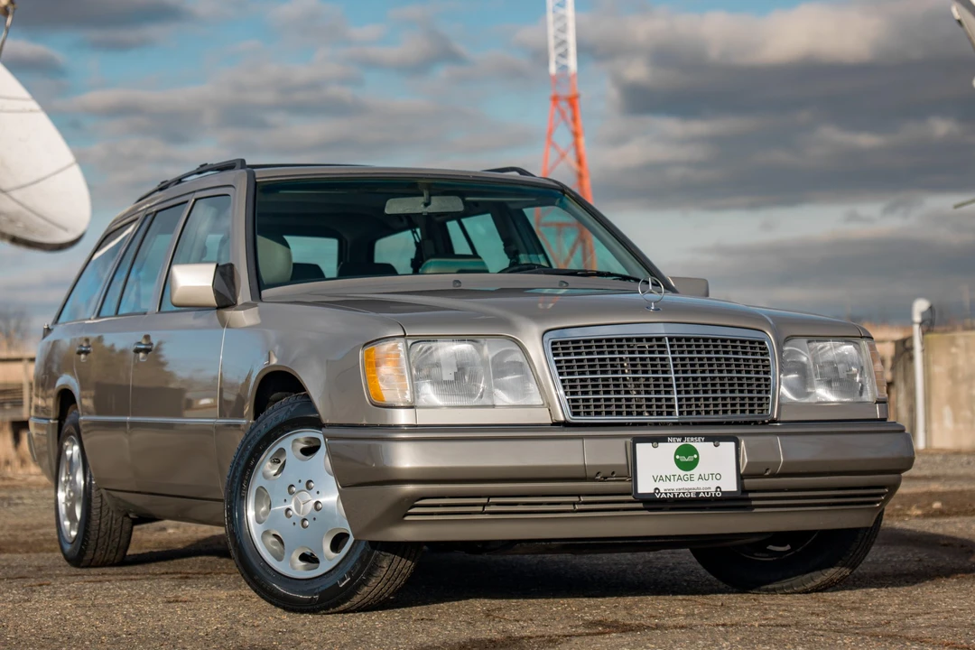 1995 Mercedes-Benz W124 E-Class - Image 30 of 31