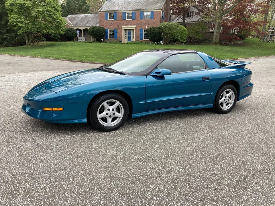 1995 Pontiac Firebird Trans Am 4th Gen - Image 15 of 31