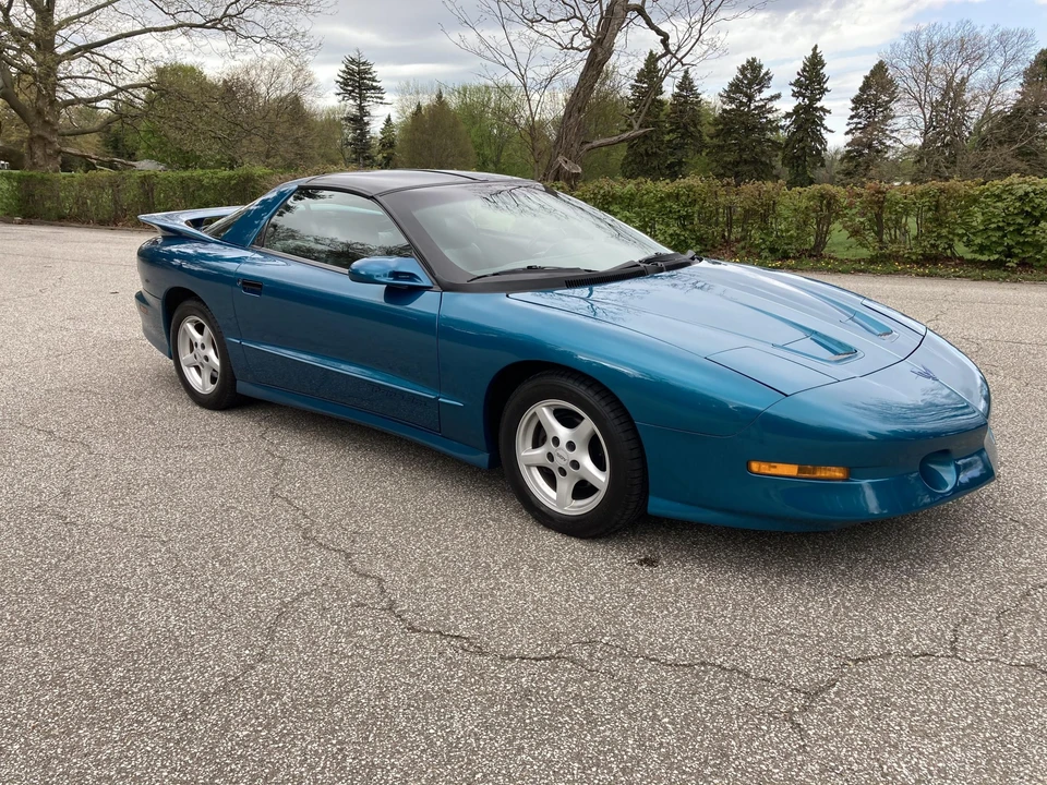 1995 Pontiac Firebird Trans Am 4th Gen - Image 11 of 31