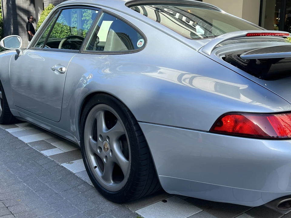 1995 Porsche 993 Carrera - Image 28 of 31