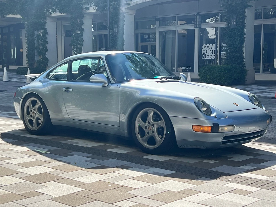 1995 Porsche 993 Carrera - Image 8 of 31