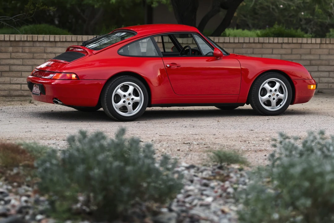 1995 Porsche 993 Carrera - Image 13 of 31