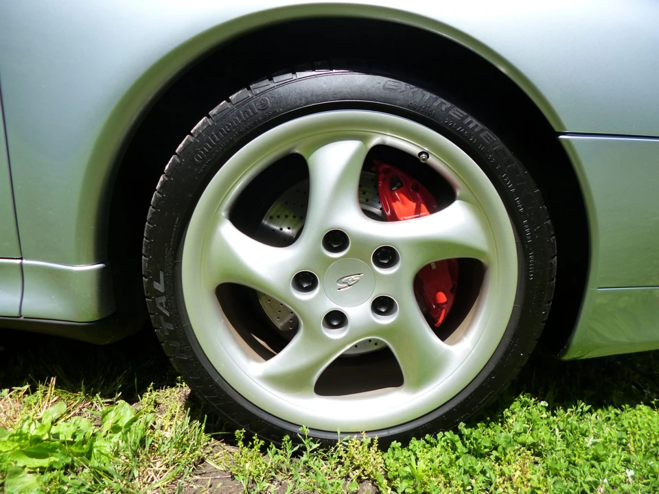1996 Porsche 993 Carrera 4S - Image 27 of 31
