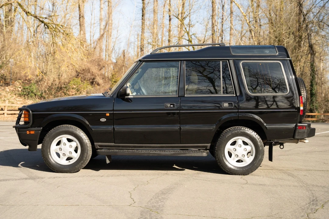 1997 Land Rover Discovery 1st Gen - Image 3 of 8
