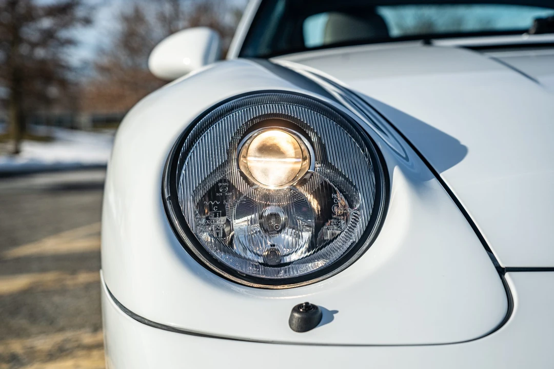 1997 Porsche 993 Carrera 4S - Image 14 of 31