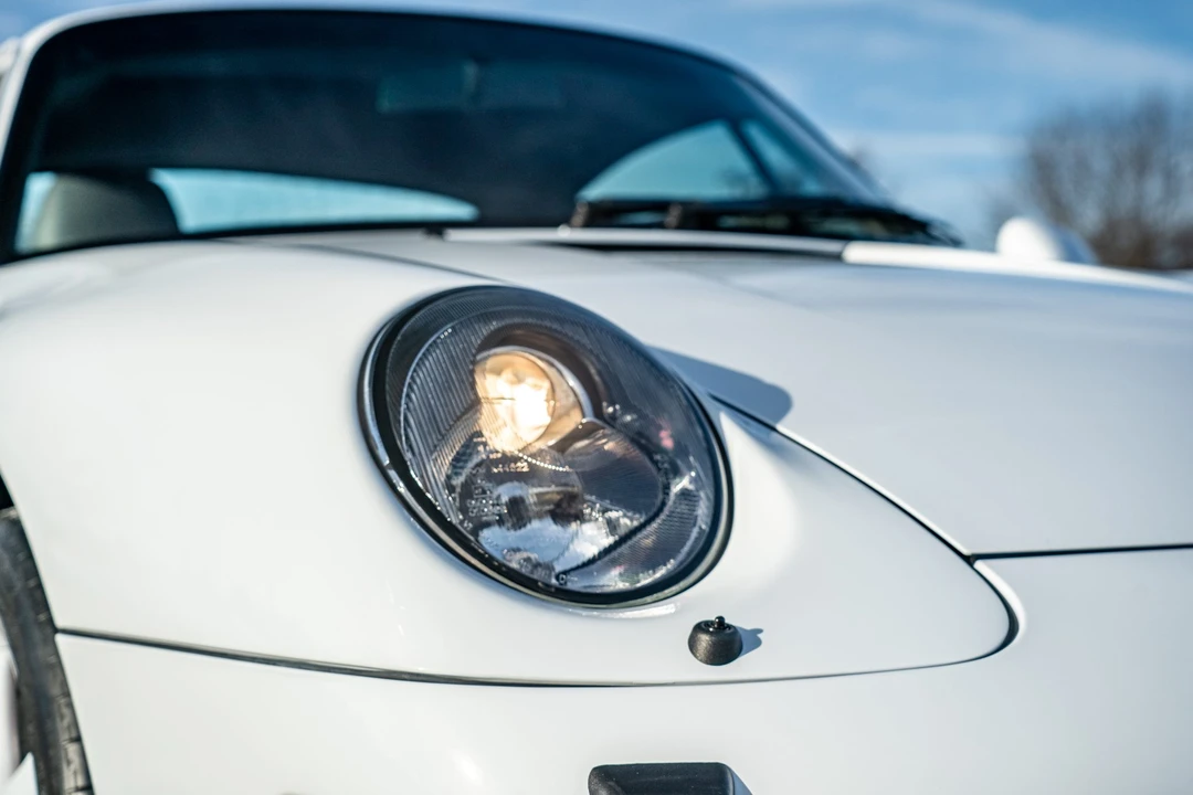 1997 Porsche 993 Carrera 4S - Image 15 of 31