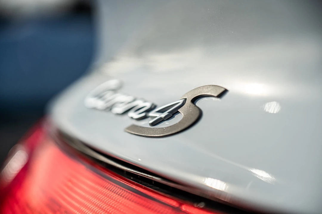 1997 Porsche 993 Carrera 4S - Image 23 of 31