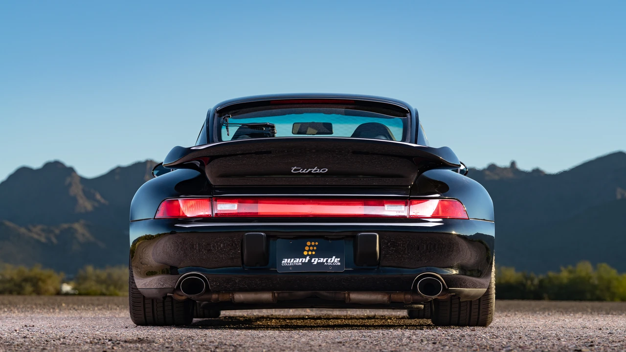 1997 Porsche 993 Turbo - Image 28 of 31