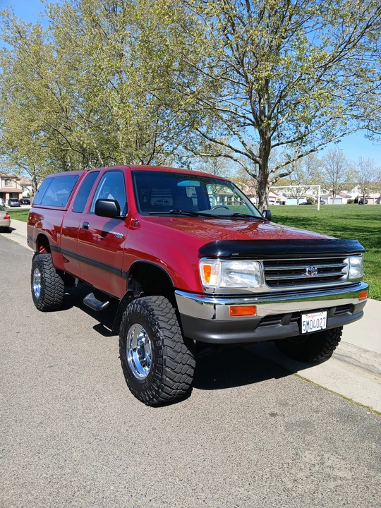 1997 Toyota T100 - Image 8 of 31