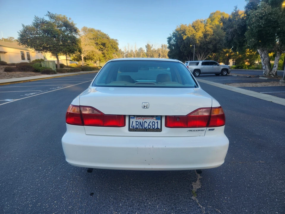 1998 Honda Accord 6th Gen - Image 8 of 31