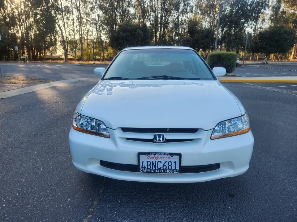 1998 Honda Accord 6th Gen - Image 3 of 31