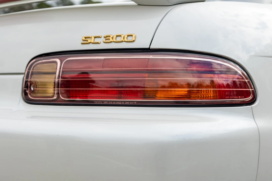 1998 Lexus SC400 - Image 27 of 31