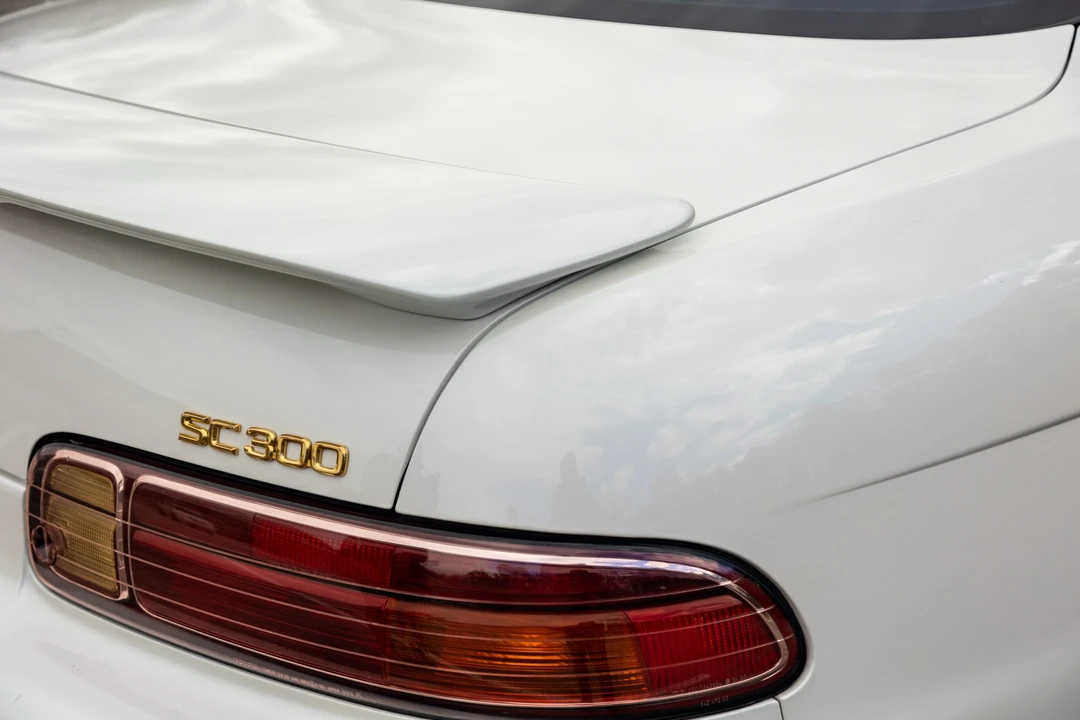 1998 Lexus SC400 - Image 25 of 31
