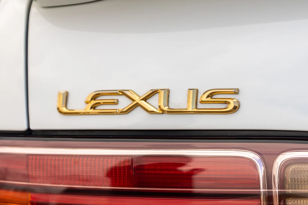 1998 Lexus SC400 - Image 28 of 31