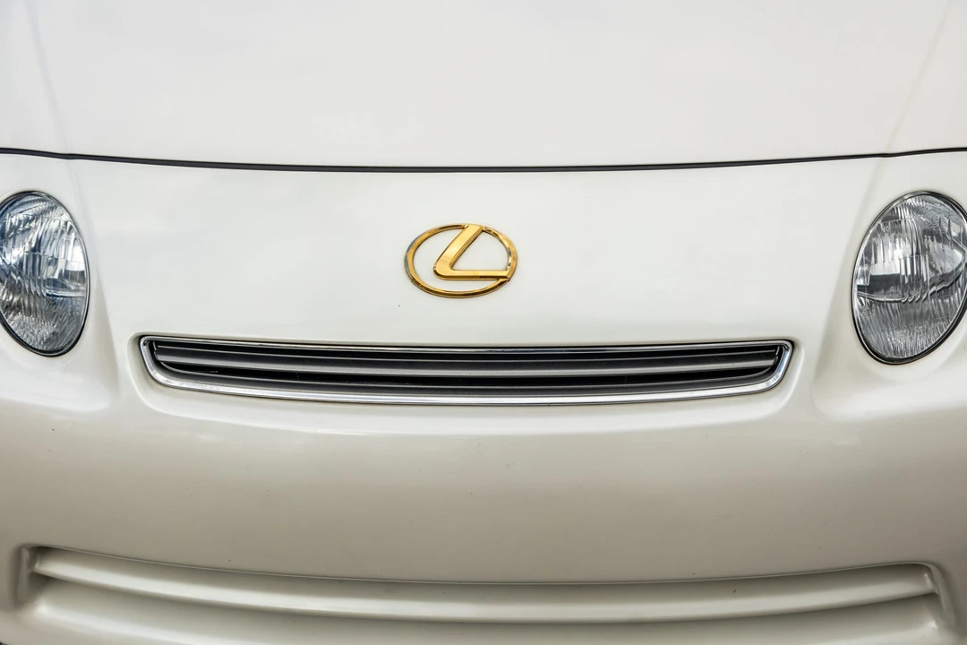 1998 Lexus SC400 - Image 16 of 31