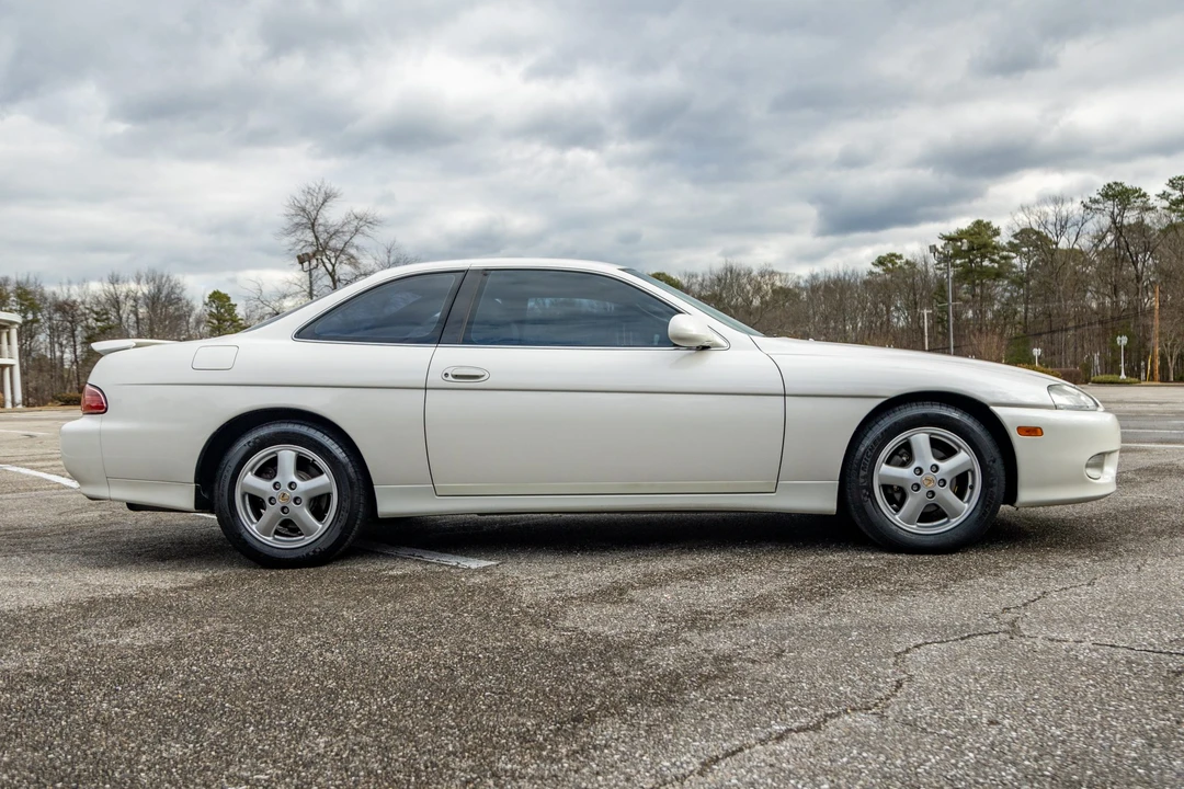 1998 Lexus SC400 - Image 10 of 31
