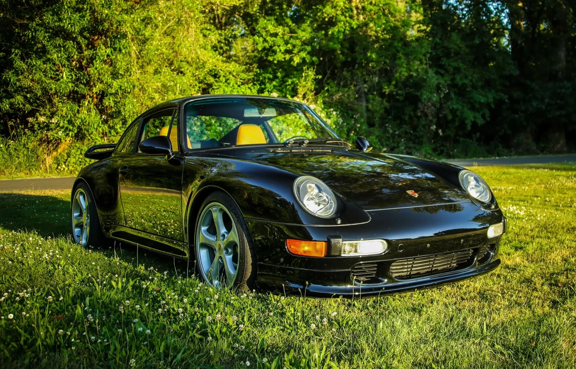 1998 Porsche 993 Carrera S - Image 6 of 6