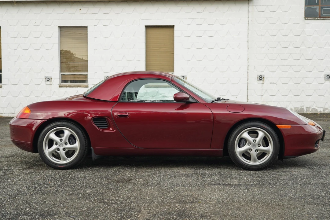1998 Porsche 986 Boxster - Image 17 of 31