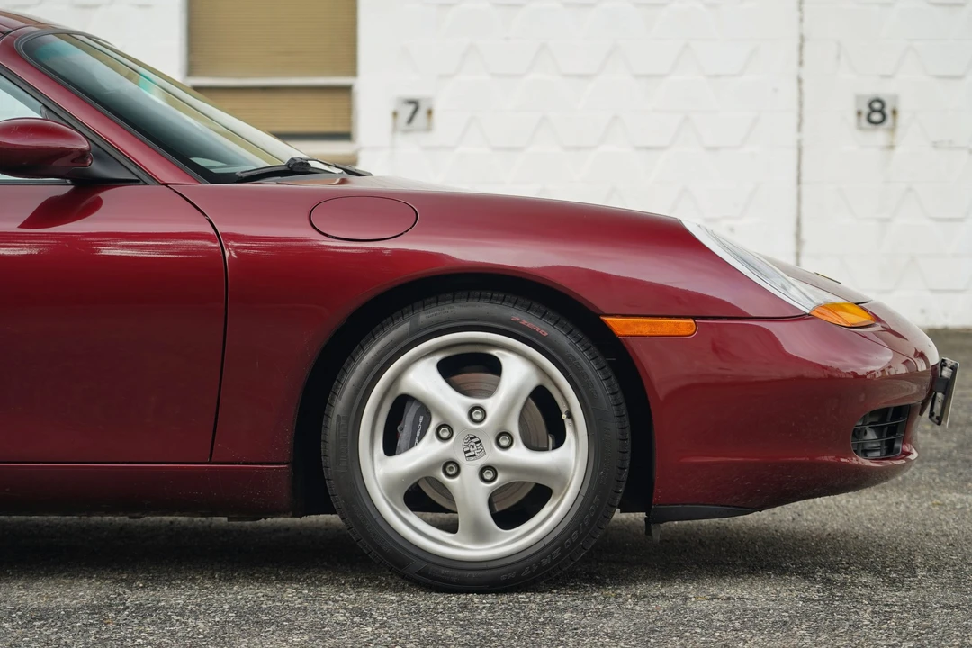 1998 Porsche 986 Boxster - Image 25 of 31
