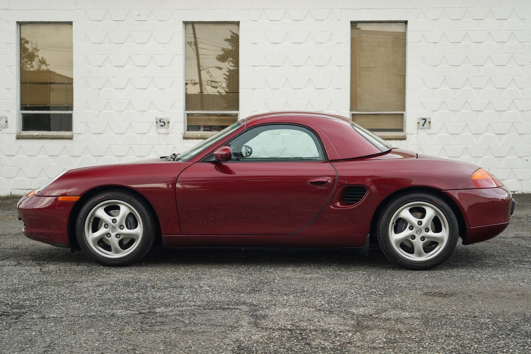 1998 Porsche 986 Boxster - Image 24 of 31