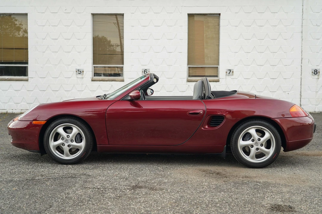 1998 Porsche 986 Boxster - Image 8 of 31
