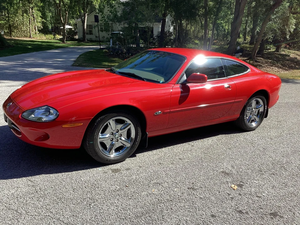1999 Jaguar X100 XK8 - Image 4 of 31