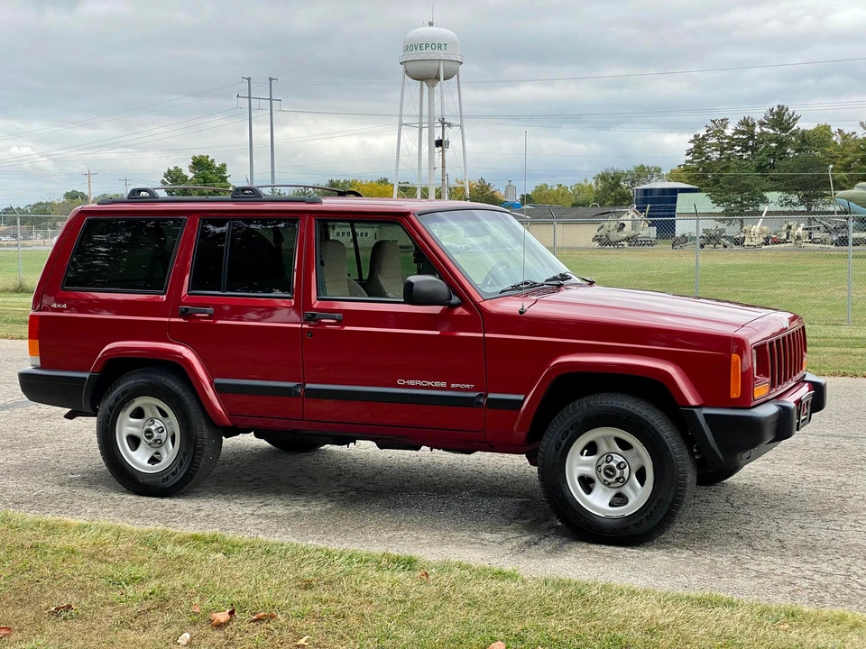 1999 Jeep XJ Cherokee - Image 13 of 31