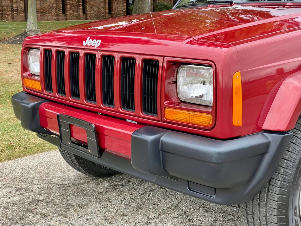 1999 Jeep XJ Cherokee - Image 17 of 31