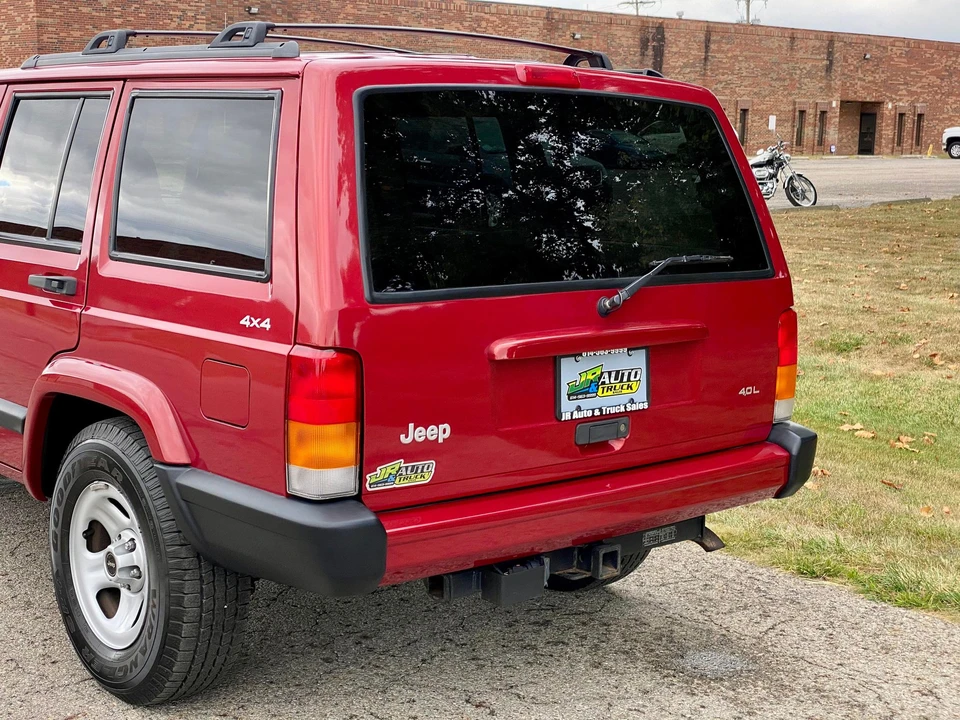 1999 Jeep XJ Cherokee - Image 30 of 31