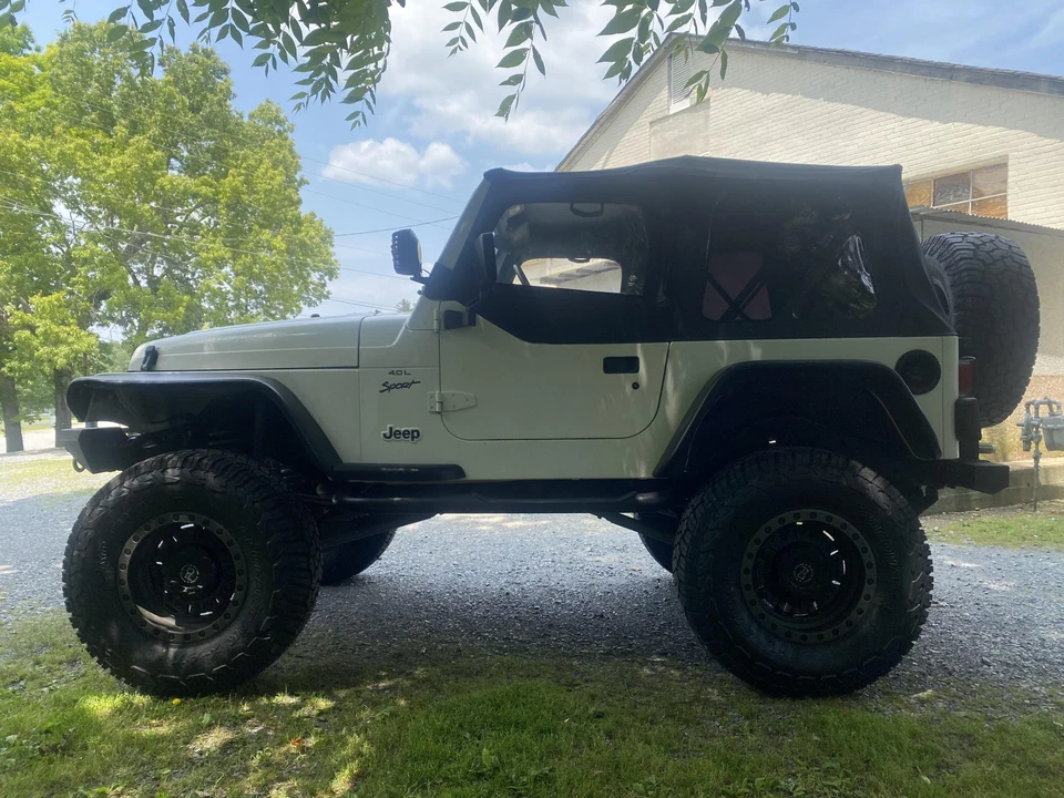 1999 Jeep TJ Wrangler - Image 3 of 31