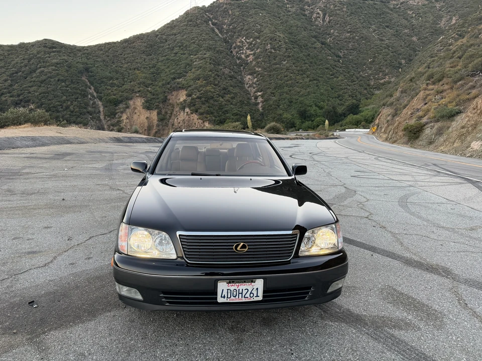 1999 Lexus LS 2nd Gen - Image 3 of 31