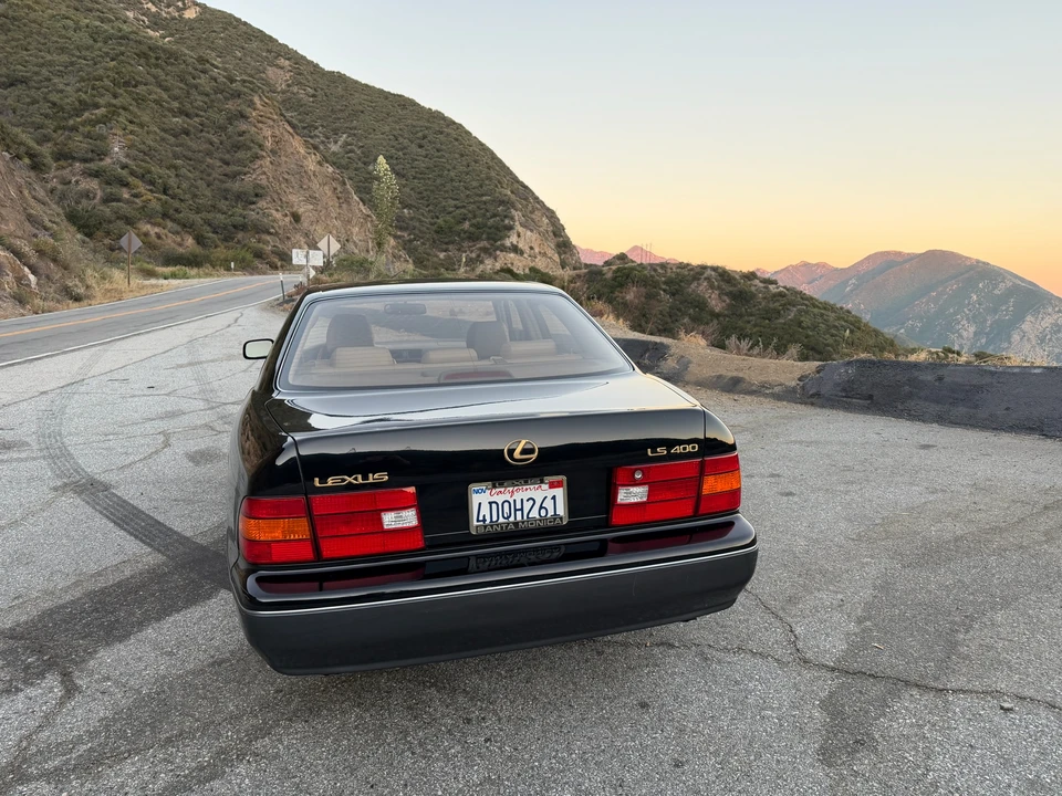 1999 Lexus LS 2nd Gen - Image 11 of 31