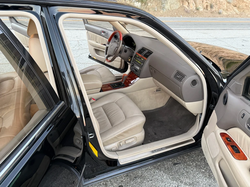 1999 Lexus LS 2nd Gen - Image 31 of 31