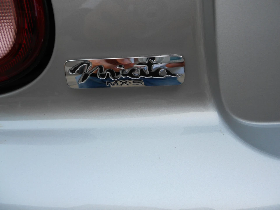 1999 Mazda NB MX-5 Miata - Image 18 of 31